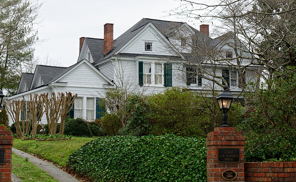 Photograph of Alfred W. Roberts House
