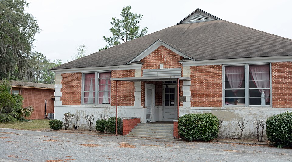 Photograph of Lanier County Auditorium and Grammar School