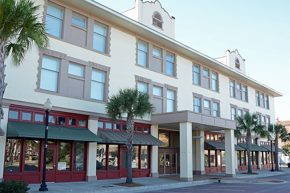 Photograph of Phoenix Hotel