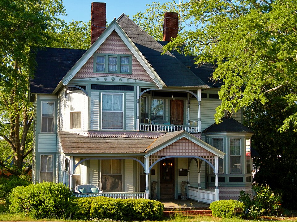 Photograph of Dr. James L. Lovvorn House