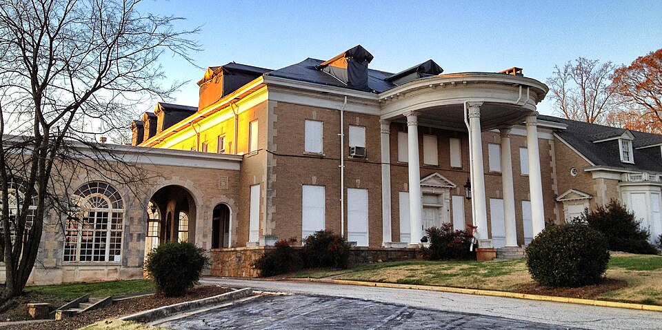 Photograph of Briarcliff