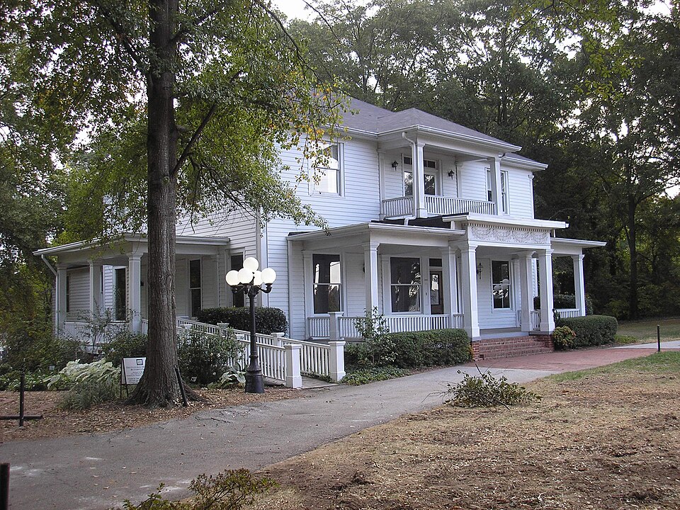 Photograph of Col. William T. Roberts House