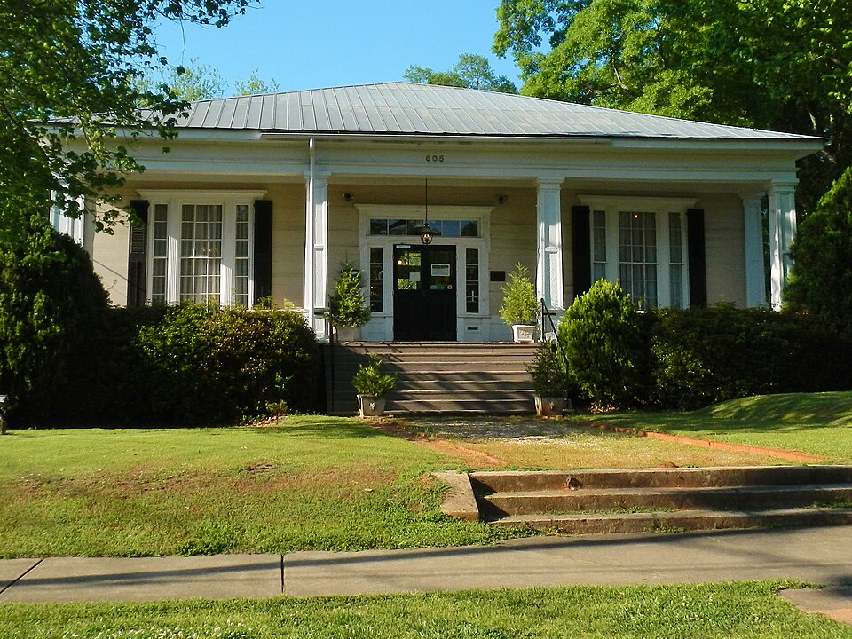 Photograph of H. Frank Jarrell House