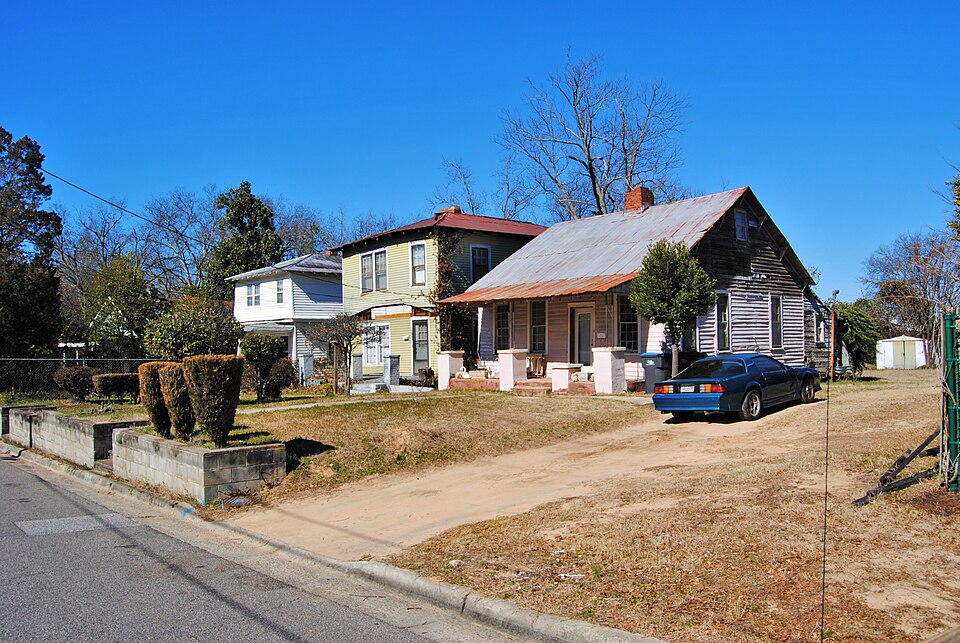 Photograph of Sand Hills Historic District