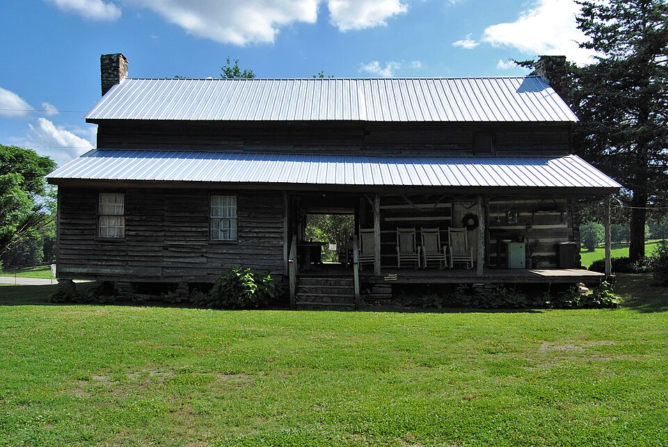 Photograph of Fort Hollingsworth-White House