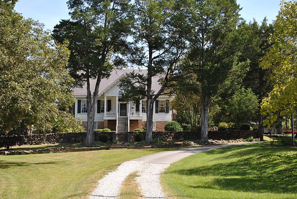 Photograph of Fortson House