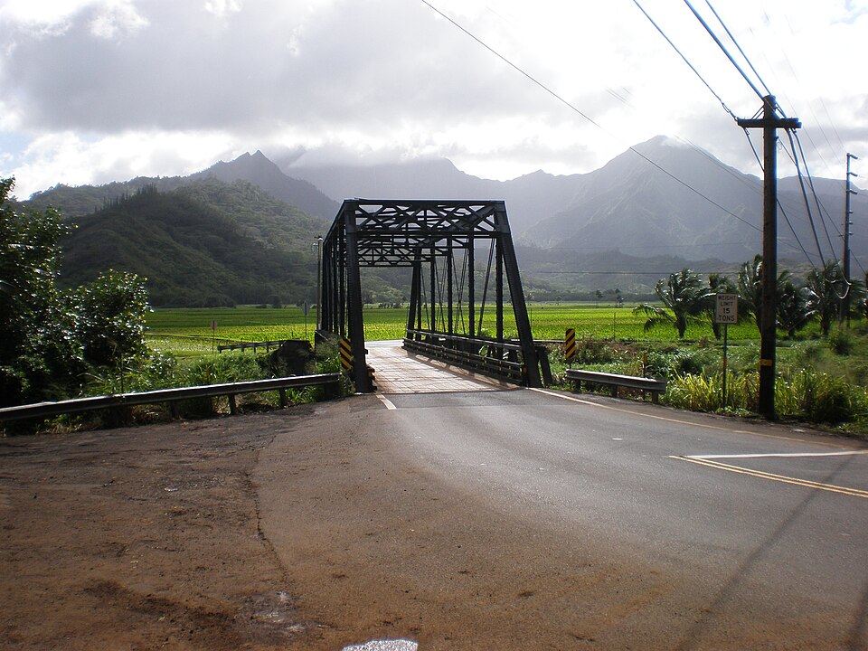 Photograph of Hawaii Route 560