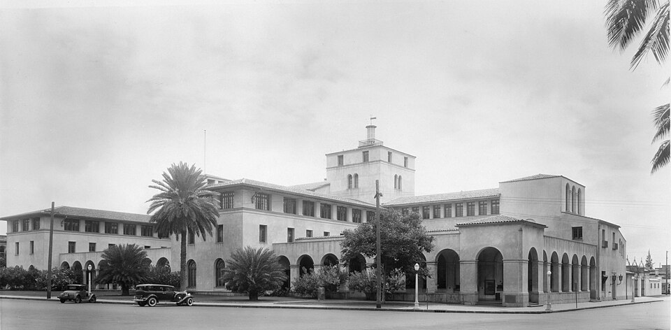 Photograph of King David Kalakaua Building