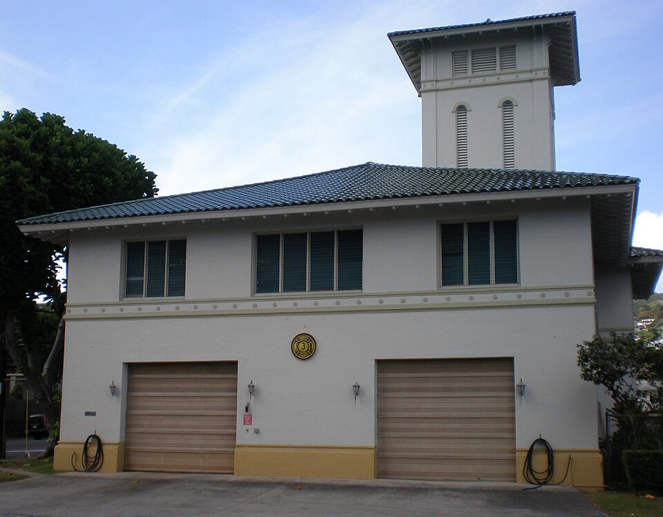Photograph of Makiki Fire Station