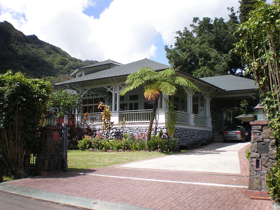 Photograph of Edgar and Lucy Henriques House