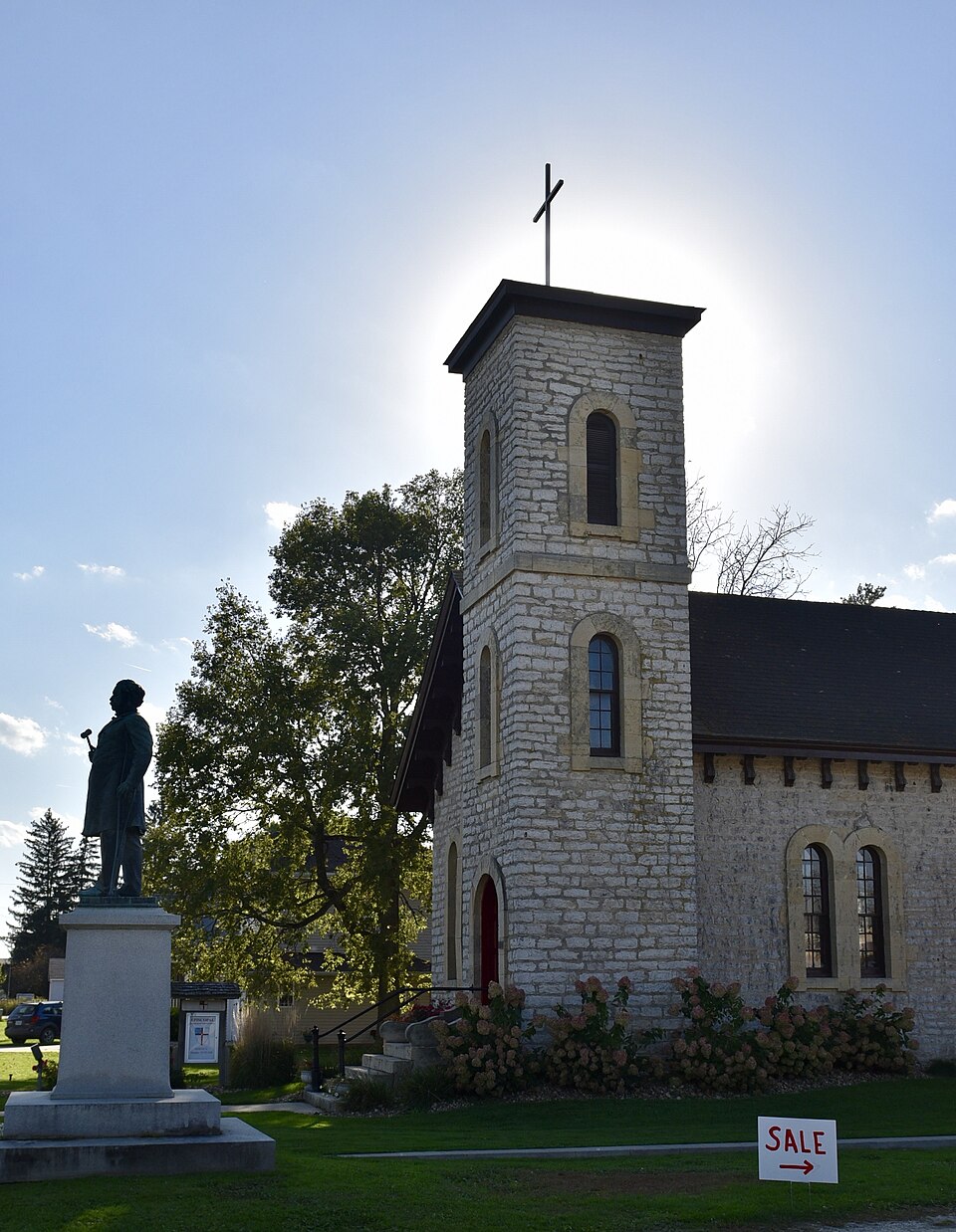 Photograph of Episcopal Church of the Saviour
