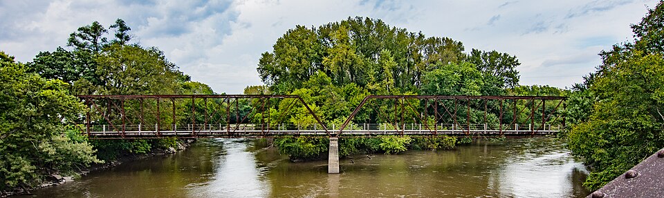 Photograph of Adel Bridge