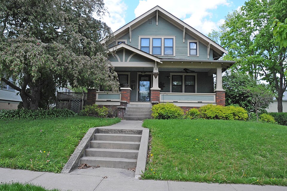 Photograph of Longfellow Historic District