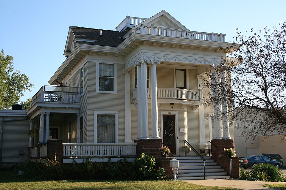 Photograph of Keerl-Decker House