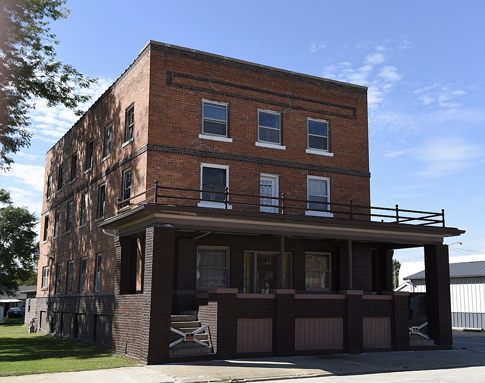 Photograph of Lenox Hotel