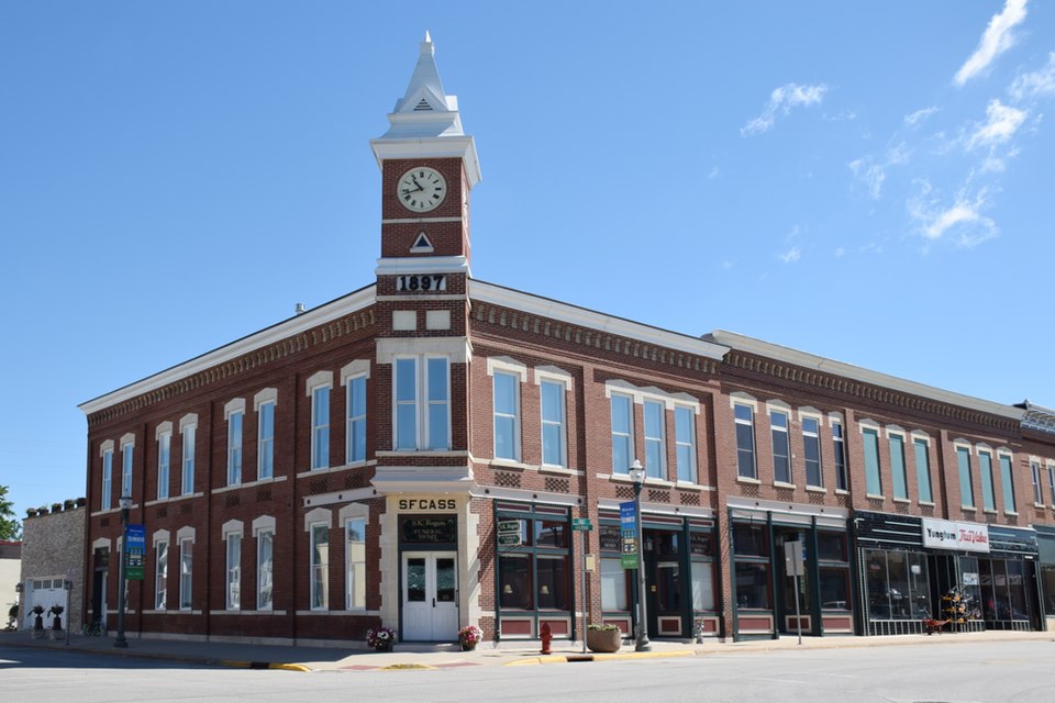 Photograph of Bank of Sumner