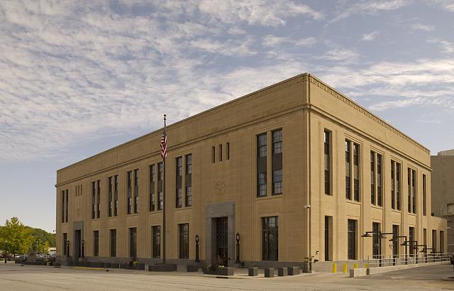 Photograph of United States Courthouse
