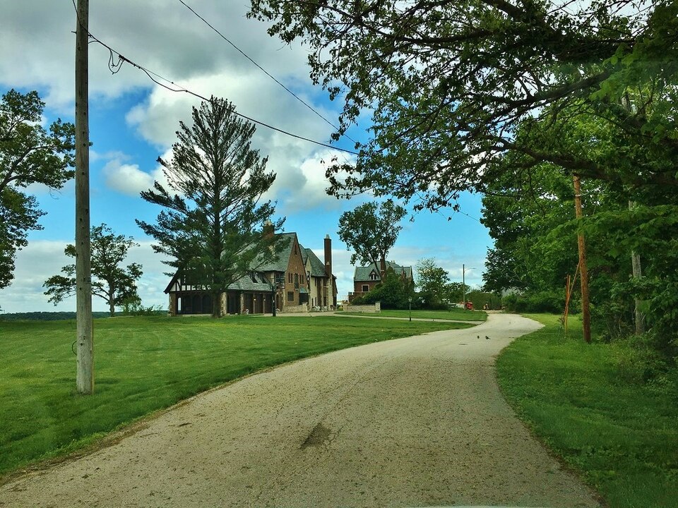 Photograph of Walter A. Sheaffer House