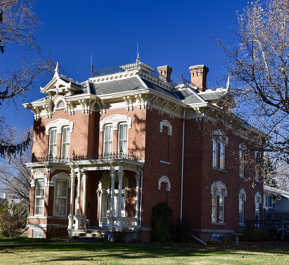 Photograph of George H. and Alice Spaulding Cowles House