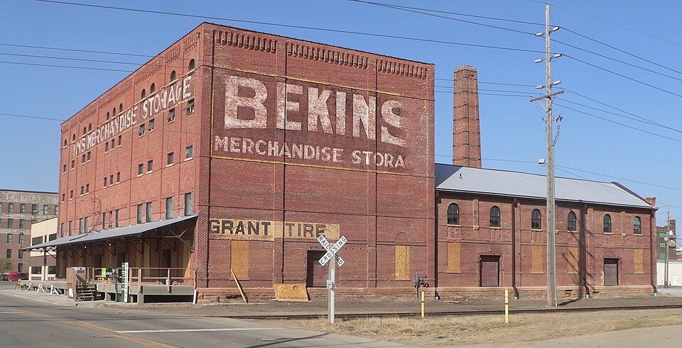 Photograph of Sioux City Linseed Oil Works