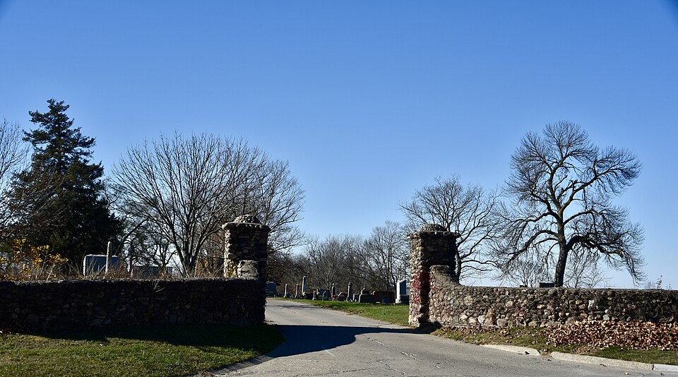 Photograph of Chariton Cemetery