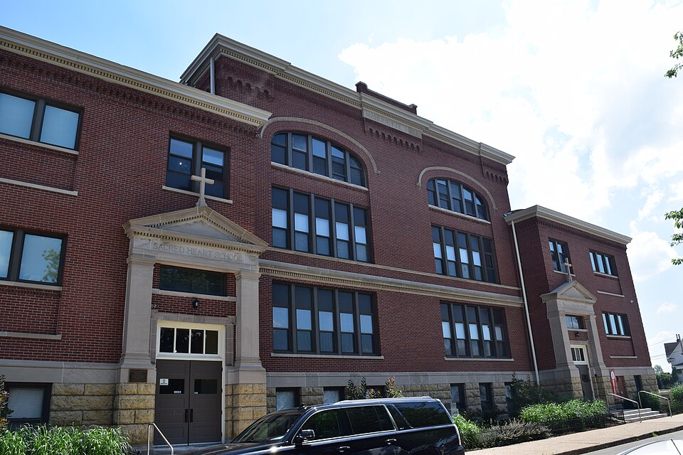 Photograph of Sacred Heart School