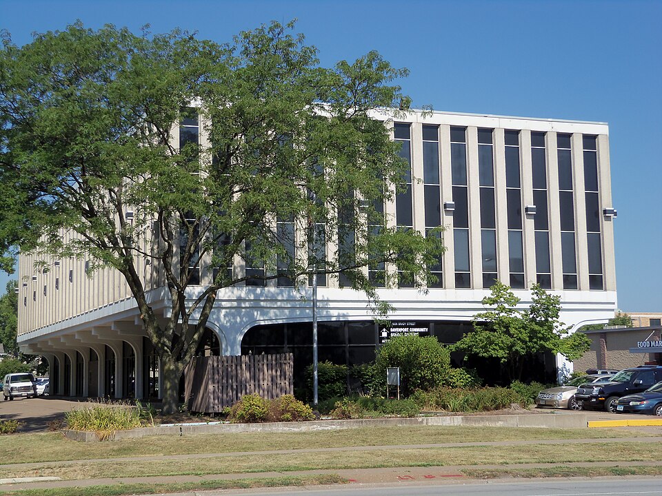 Photograph of First National Bank of Davenport