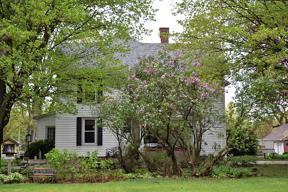 Photograph of Guy M. and Rose (Freeman) Gillette House