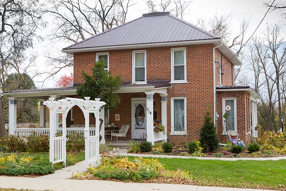 Photograph of George W. and Mary J. (Maxwell) Robinson House