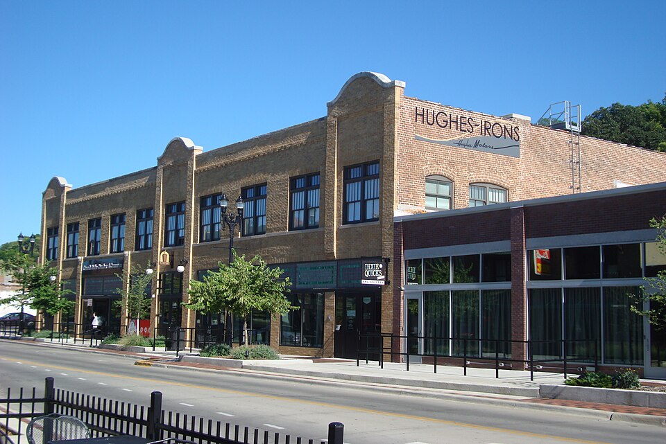 Photograph of Hughes-Irons Motor Company