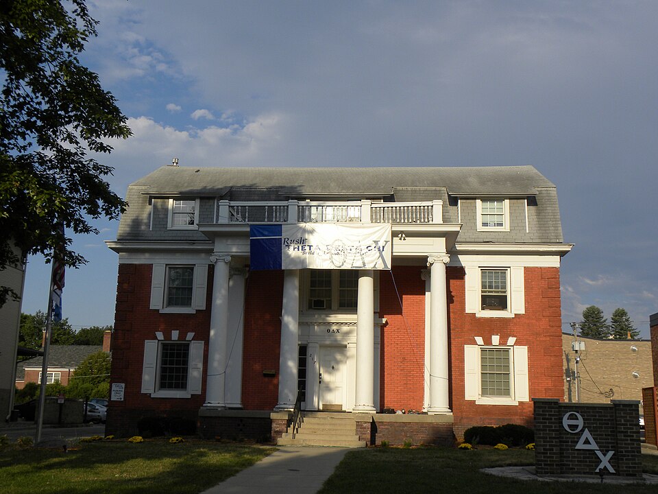 Photograph of Colonials Club House
