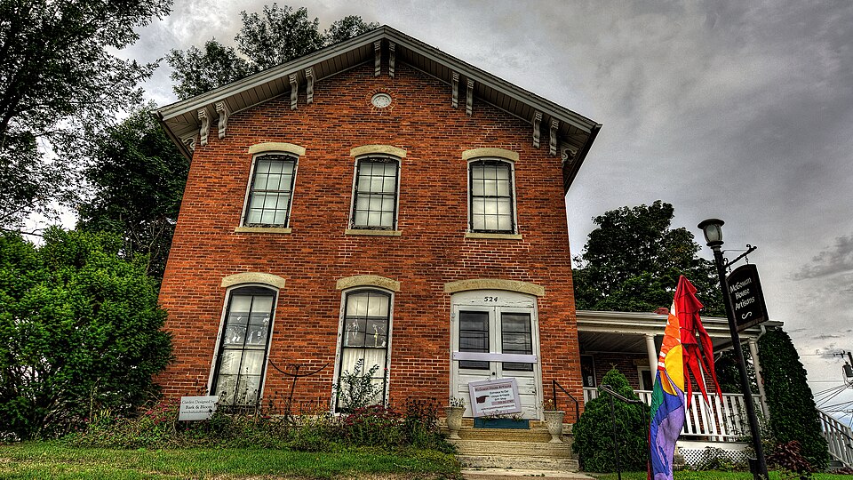 Photograph of William and Phebe C. Dunn House