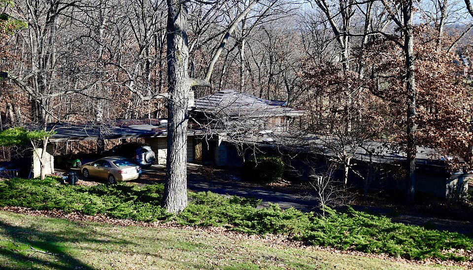 Photograph of Roland and Marilyn Wehner House