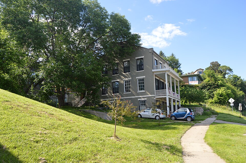 Photograph of Abiathar and Nancy White House