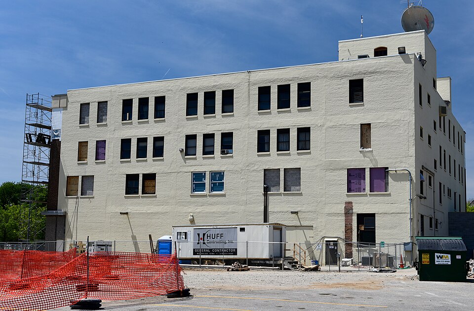 Photograph of Overland Waterloo Company Building