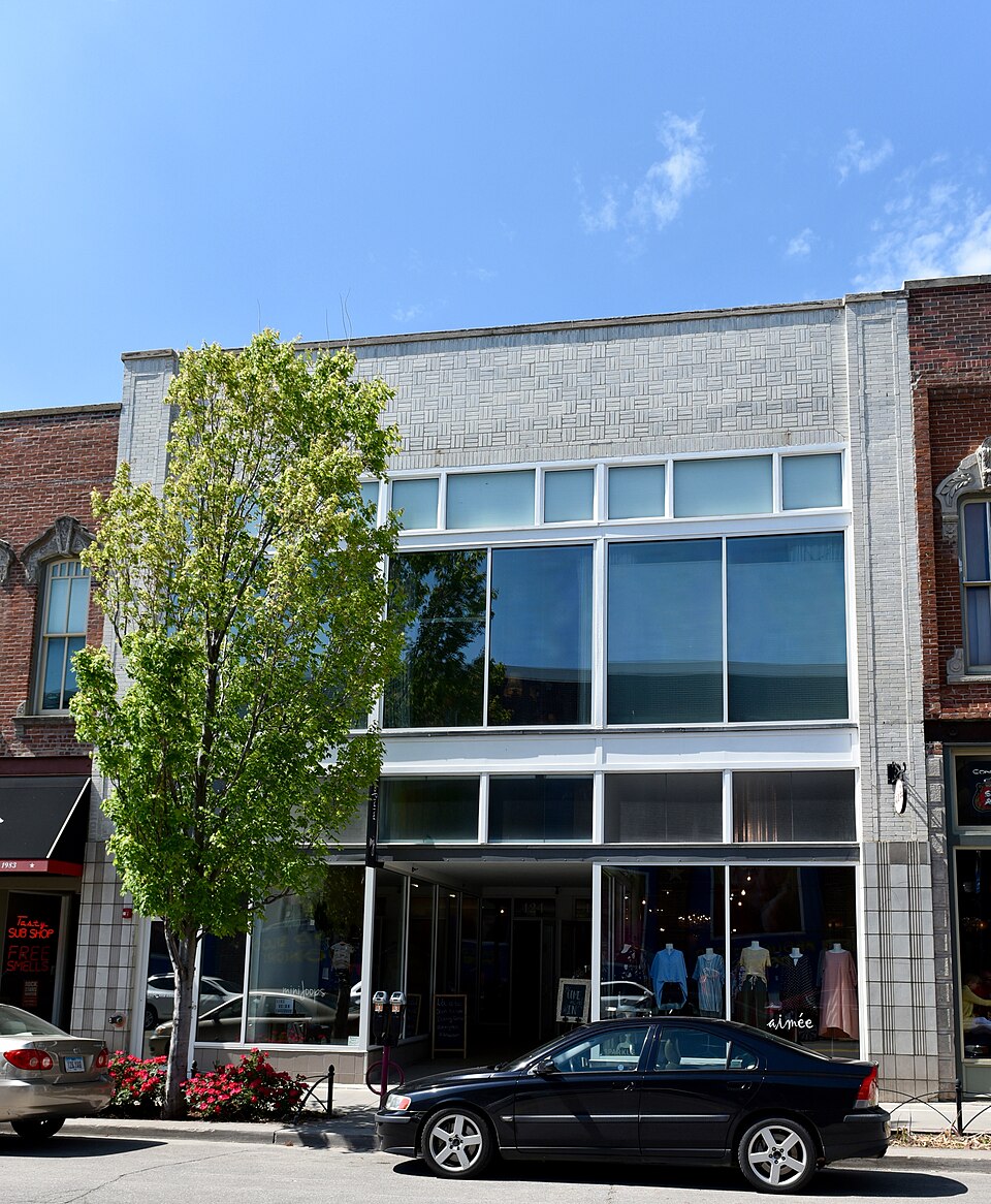 Photograph of Elliott Furniture Company