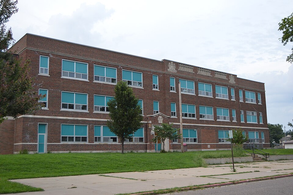 Photograph of Old Fort Madison High School