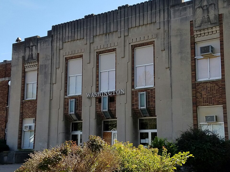 Photograph of Washington Junior High School and Jefferson Grade School