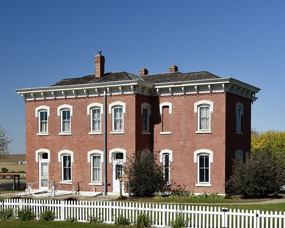 Photograph of Simon E. Dow House