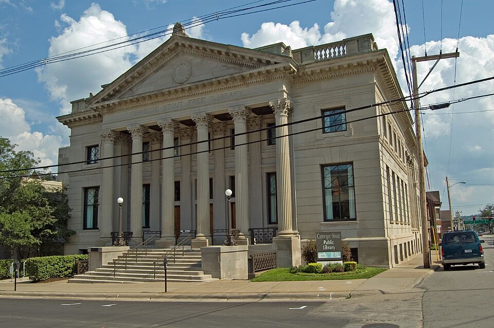 Photograph of Carnegie-Stout Public Library