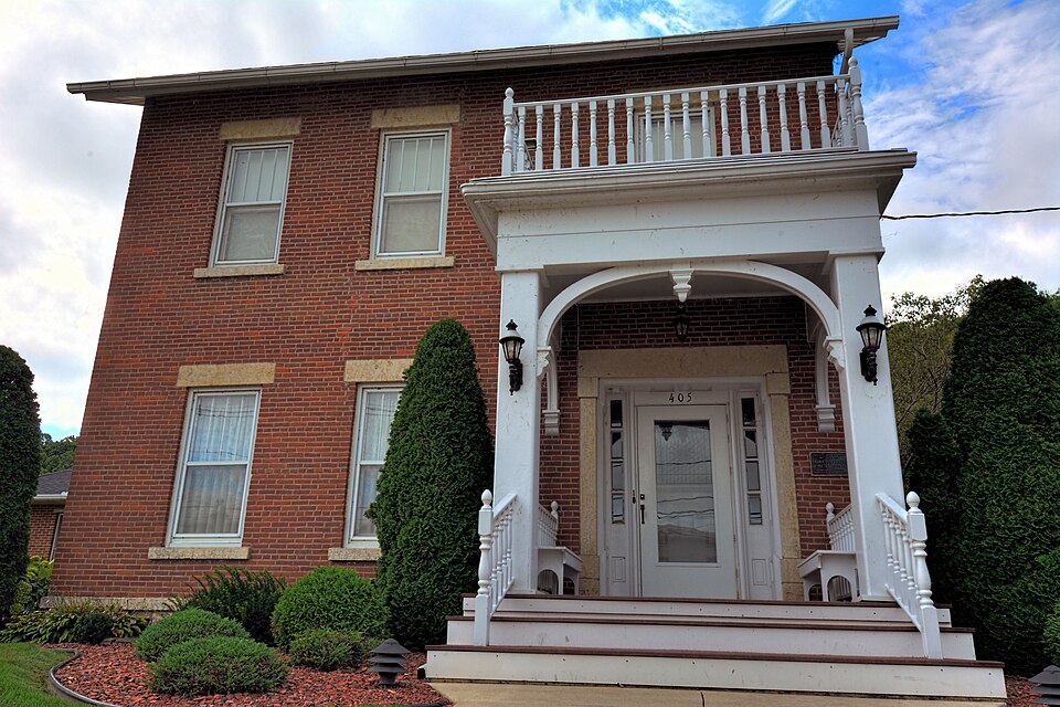 Photograph of Timothy Davis House