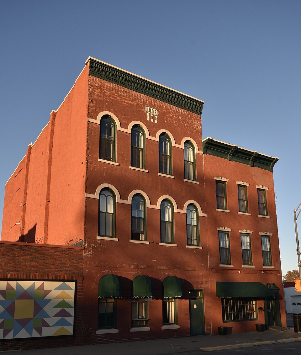 Photograph of Bloomfield Square