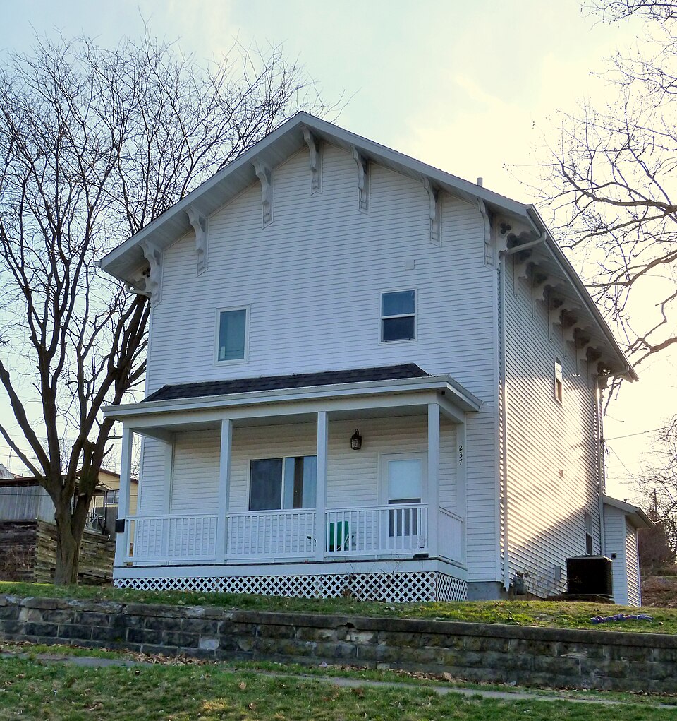 Photograph of Burlington and Missouri River Railroad Passenger Station
