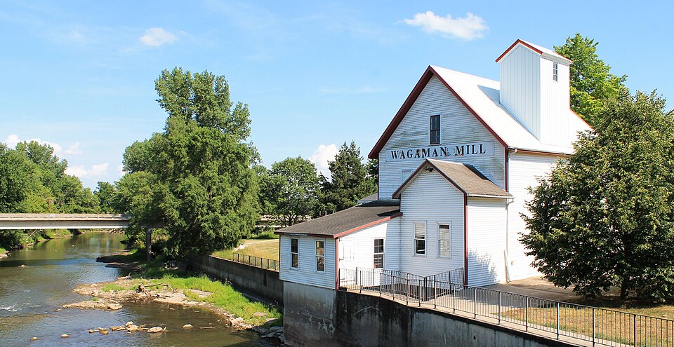 Photograph of Lynnville Mill and Dam