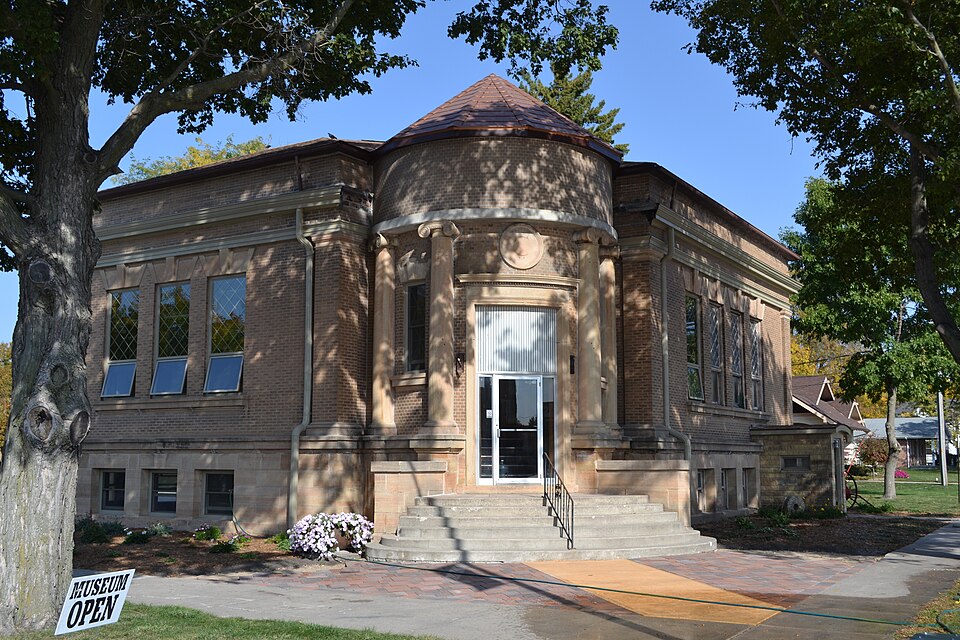 Photograph of Eagle Grove Public Library