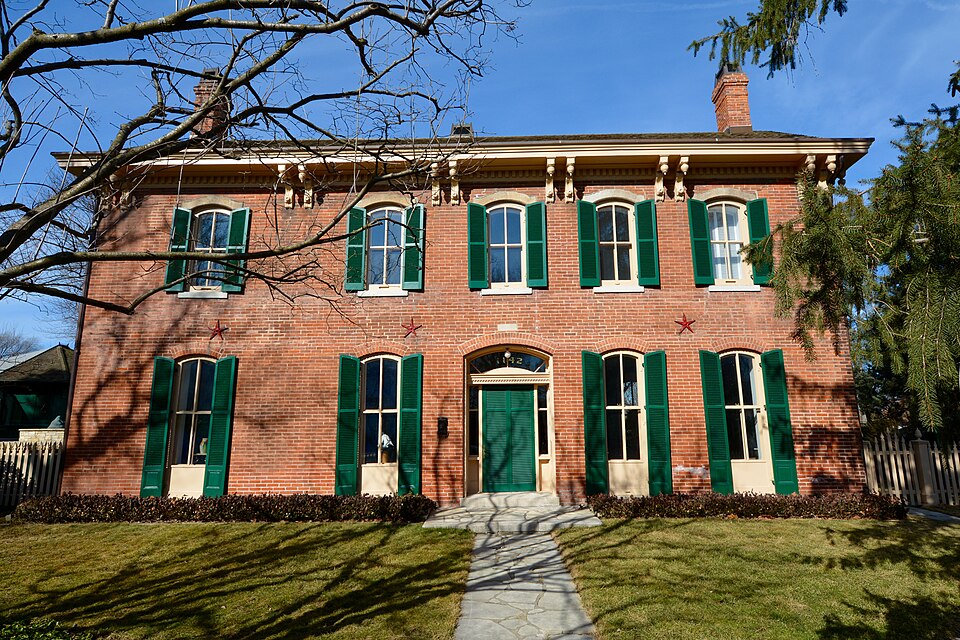 Photograph of Oakes-Wood House