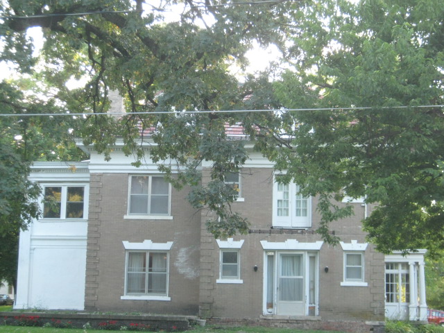 Photograph of George B. Peak House