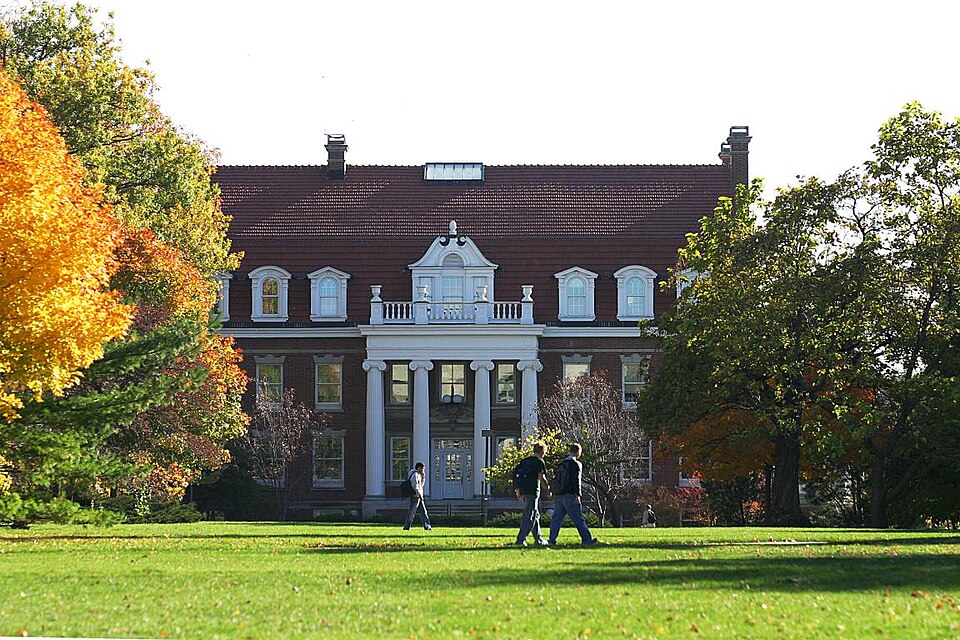 Photograph of Enrollment Services Center