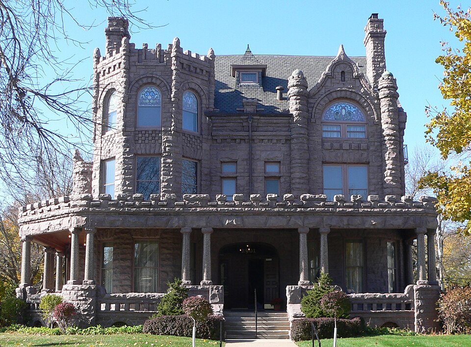 Photograph of Peirce Mansion