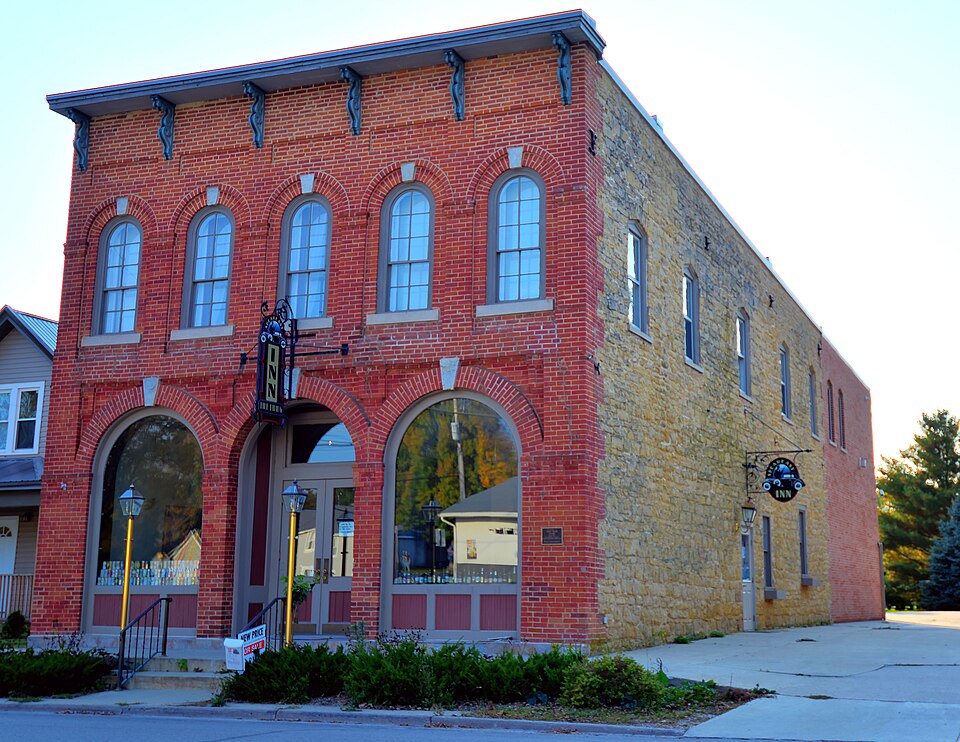 Photograph of Wenzil Taylor Building